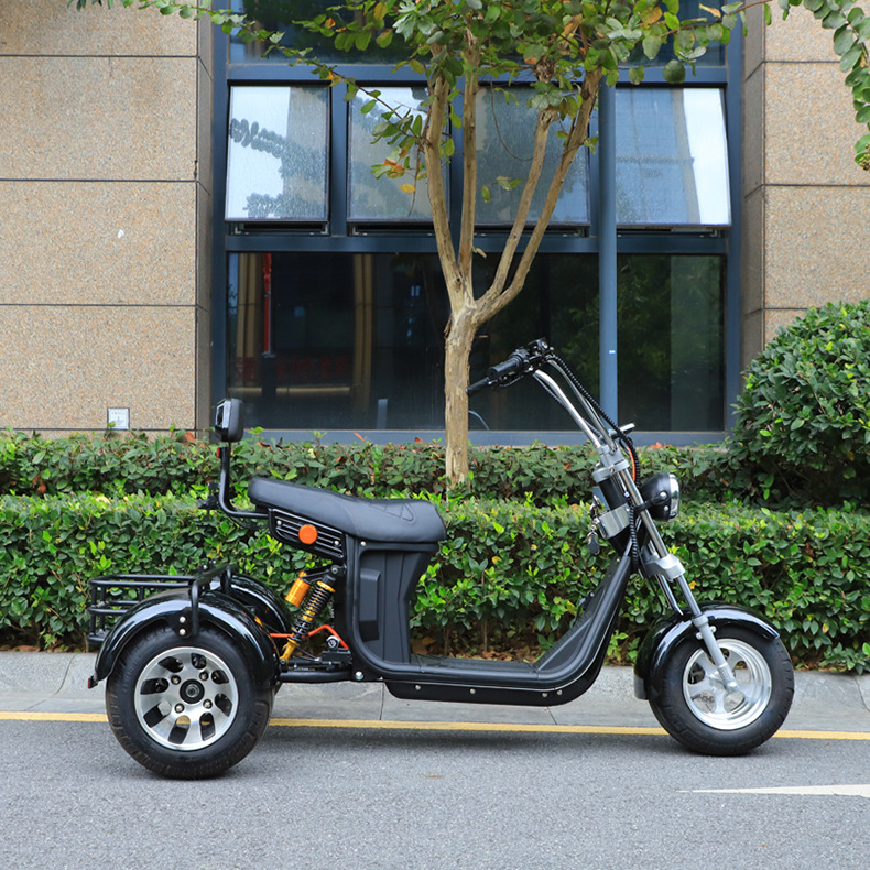 New Harley tricycle large wide tire electric car battery motorcycle scooter lithium battery scooter
