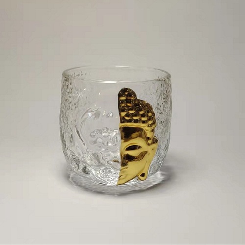 A cup of ice-cold borosilicate glass beaker tea cup owner cup single cup Zen cup crystal tea cup home use