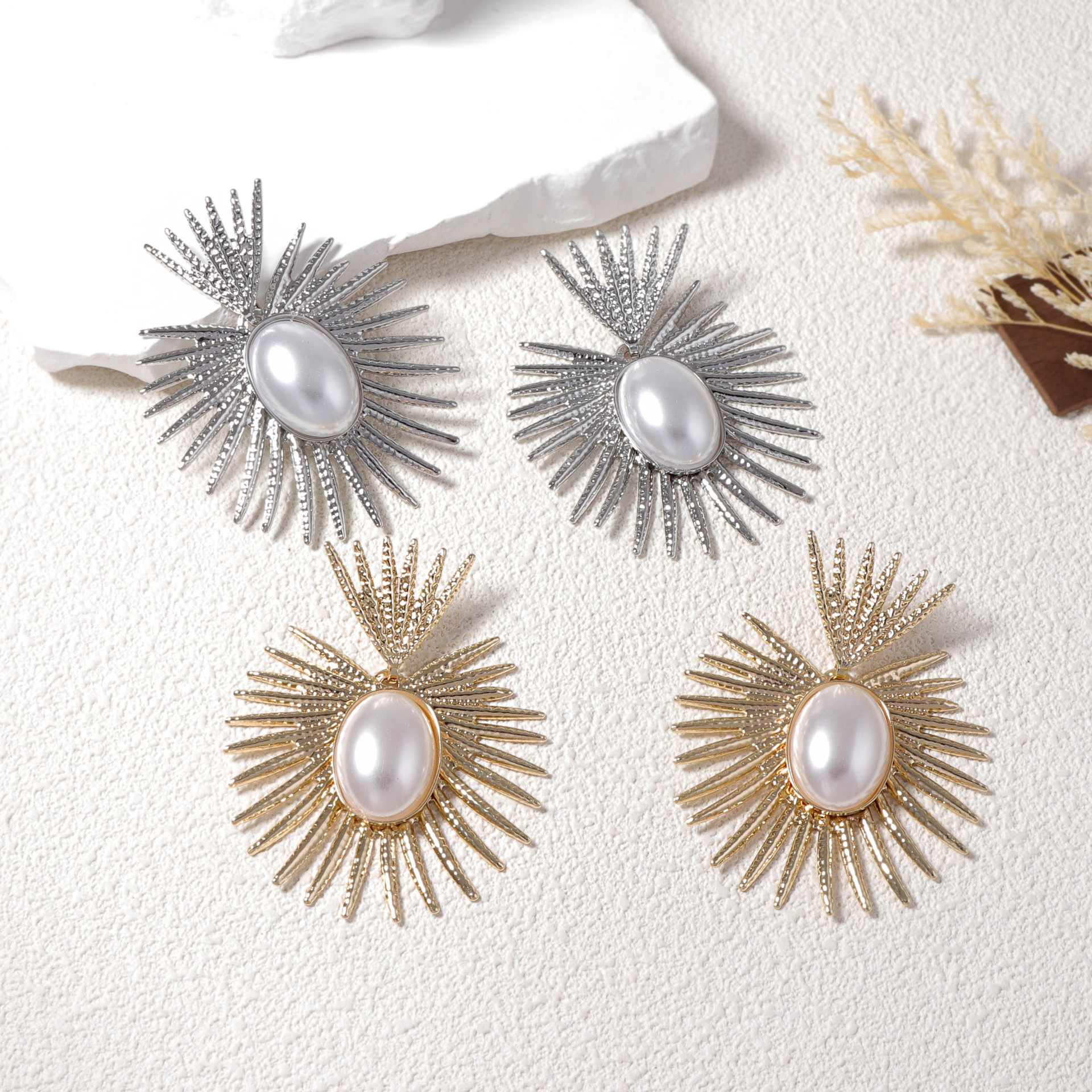 fashionable retro trend creative geometric earrings pearl