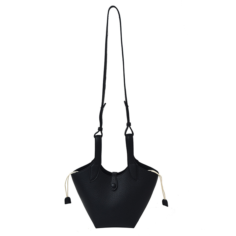 Bolsa de axila de textura de nicho Bolsa de mujer 2025 primavera nuevo bolso de cubo bolso de canasta de mensajero de un solo hombro simple