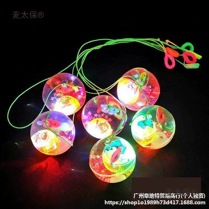 Ночной рынок Иу, уличный киоск, универмаг, парк мелких товаров, площадь, открытый киоск, оптовая продажа, хит продаж, детский светящийся Metabo.