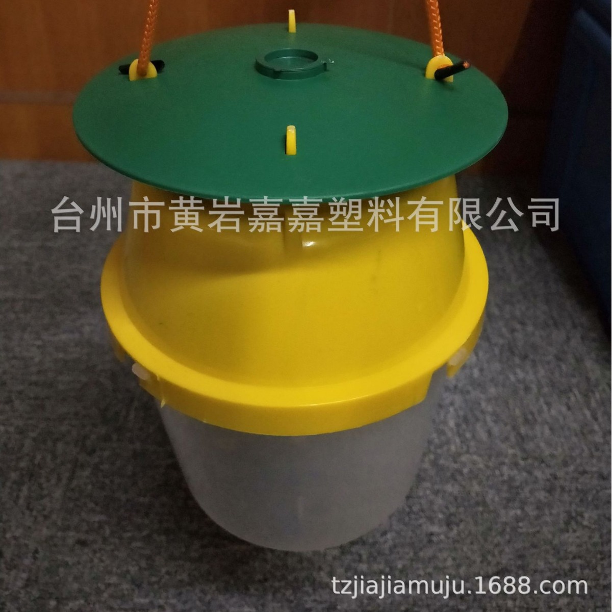 飞蝇夜蛾诱捕器制造  .昆虫飞蛾透捕器生产出售