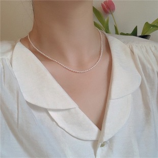 Necklace Women's Natural Pearl Small Grain Rice Beads Clavicle Chain 14K Pack Gold Simple Elegant Retro Bead Chain Classic Versatile