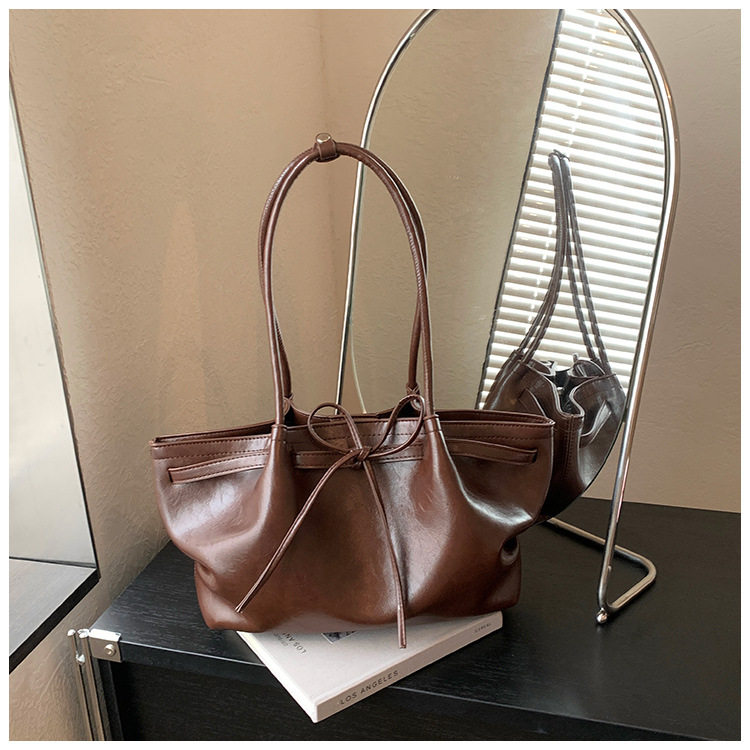 Túi tote nữ cỡ lớn dáng shopping đeo vai kẹp nách — Màu cà phê Không có mặt dây chuyền, Màu nâu không có mặt dây chuyền, Rượu vang đỏ không có mặt dây chuyền, Đen không có mặt dây chuyền chi tiết 14