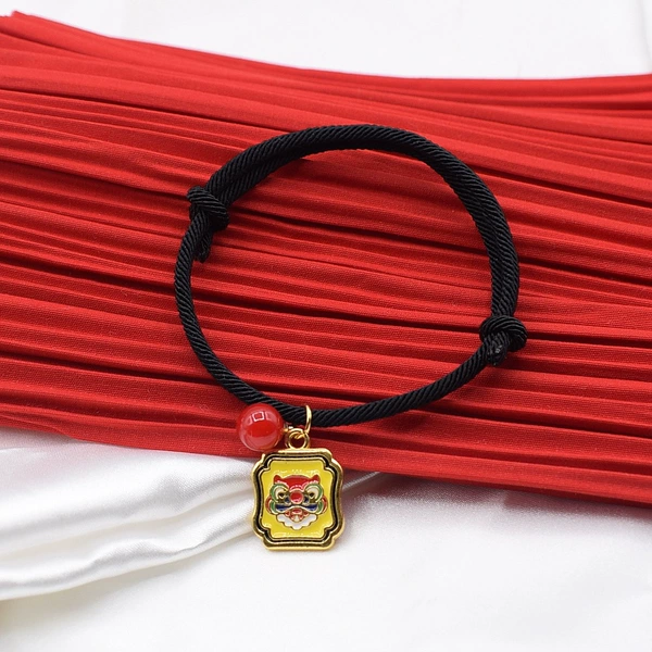 Black line bracelet