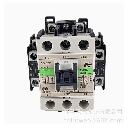 供应 SC-N7  AC220V 自带二常开二常闭辅助   交流接触器