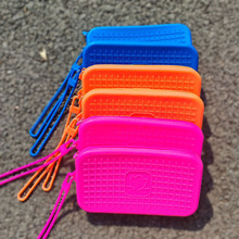新款带花纹硅胶多色拉链钱包带挂绳儿童铅笔盒女士化妆收纳包钱包