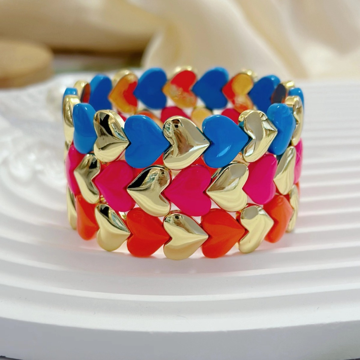 33g Weight Copper Pendant Material Bracelets, Bangle Classification Copper Plating Heart Shape Bracelets Bangle
