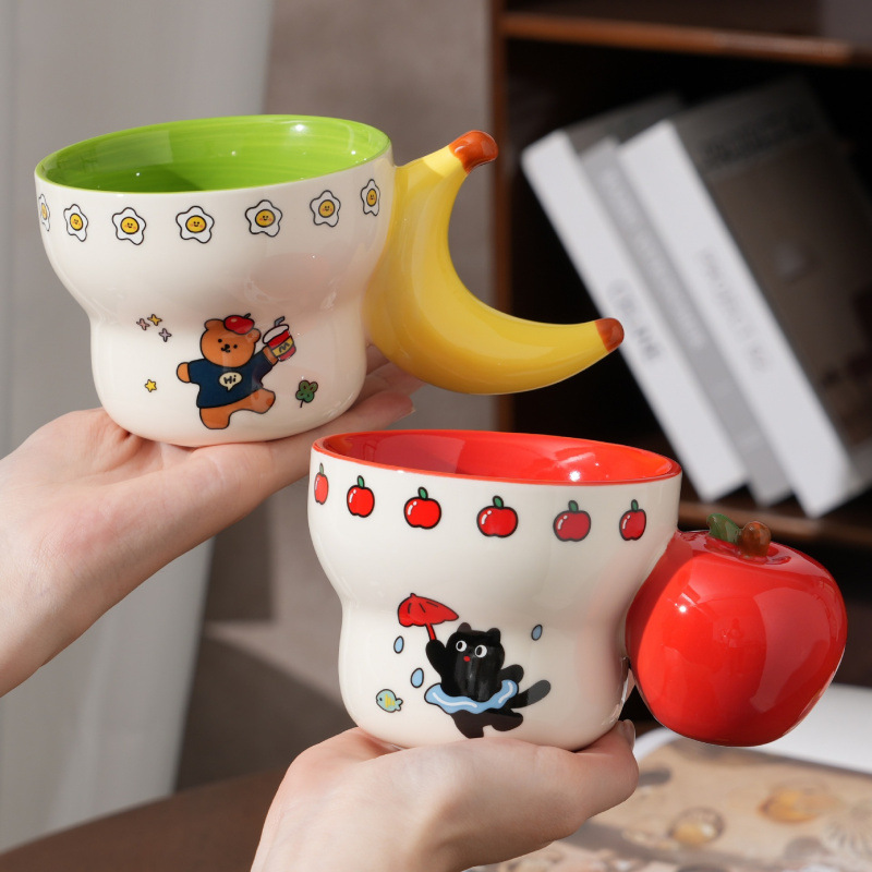 Taza de agua de cerámica de fruta encantadora personalidad creativa de dibujos animados taza de alto valor de cara taza de desayuno casera taza de regalo