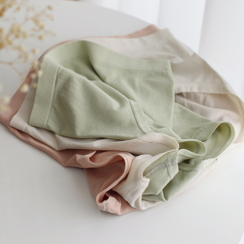 7245 simple basic elegant solid color soft and delicate fabric comfortable mid-waist women's briefs