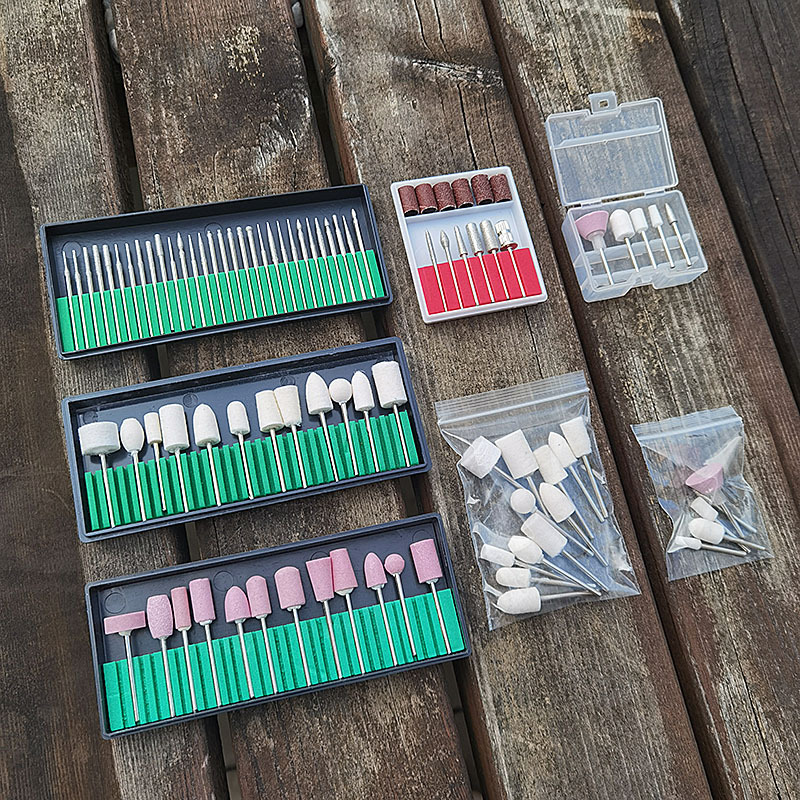 Manicura de cinco piezas de seis piezas de lana de diamante 12 piezas de pulido de manicura traje de manicura accesorios de pulido