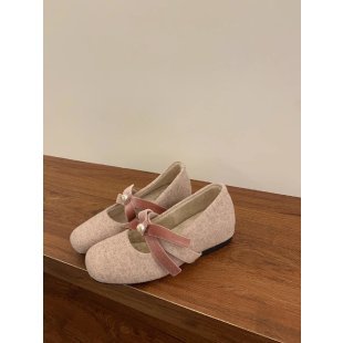 Chao Bunan suave hadas pequeñas fragancias viento Maria zapatos de invierno retrógrado 4CM arco de perla zapatos de una sola mujer