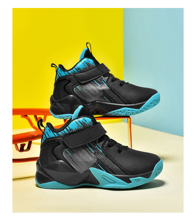 High-top basketball shoes - Style