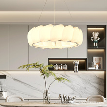 日式诧寂风贝壳吊灯客厅环形餐厅家用民宿法式羽毛设计师卧室灯具