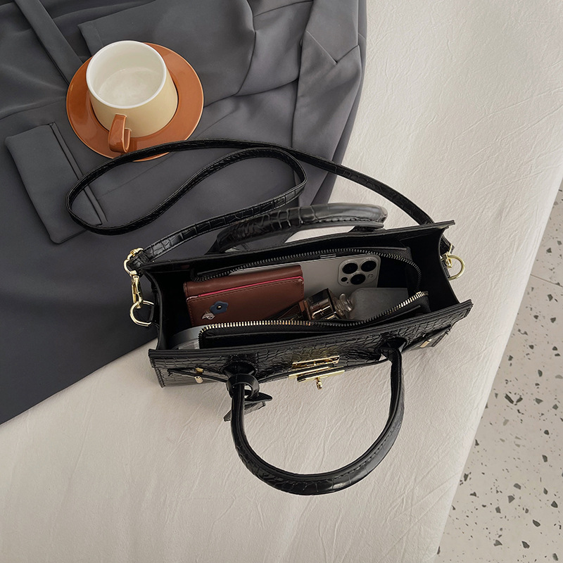 Comercio exterior moda piedra Kelly bolso para mujeres 2024 nuevo bolso europeo y americano para mujeres lujoso mochila de hombro