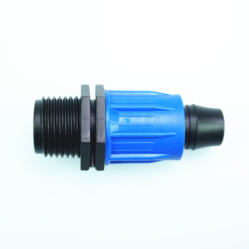 Capas azules 16 PE bloqueo de tubería 4 dientes externos a través de evitar la caída de la presión del agua microrroyección goteo accesorios de tubería de riego por pulverización