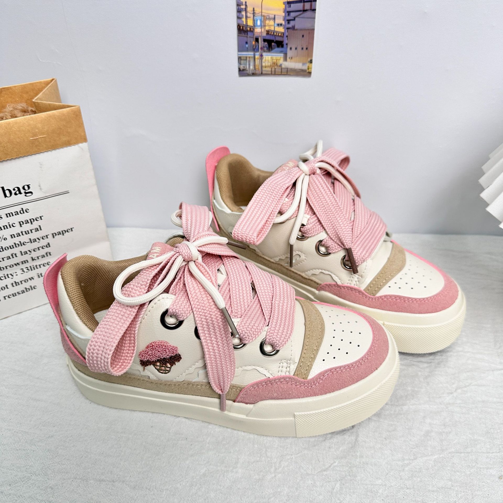 Yuanbo lindas zapatillas de deporte de niña suave primavera de 2025 nuevo estilo femenino zapatos de mujer casuales de suela gruesa zapatos de pan para estudiantes image 3