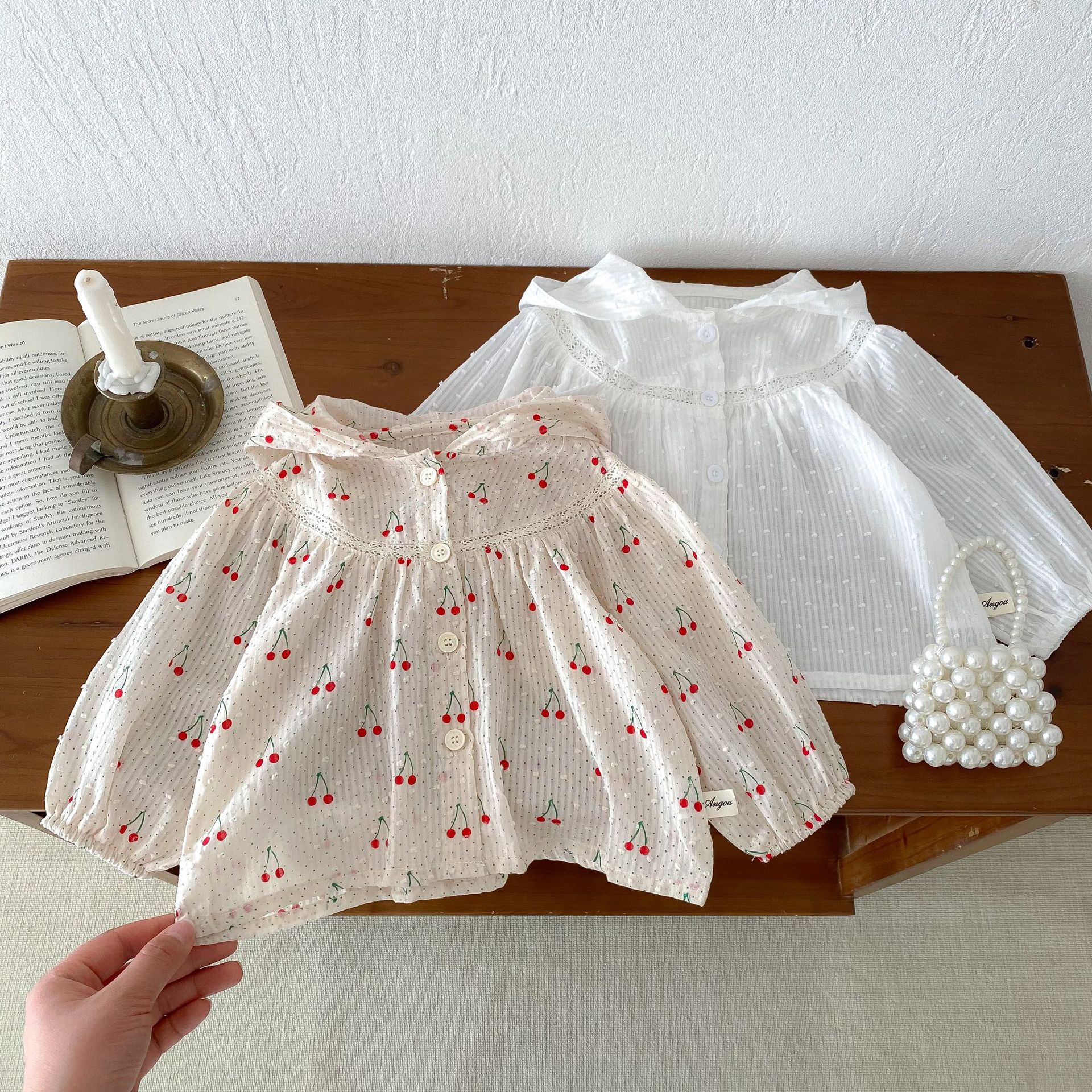 Children's spring and summer sun-protective cotton jacket, thin air-conditioned shirt for boys and girls, breathable outdoor clothing for babies.