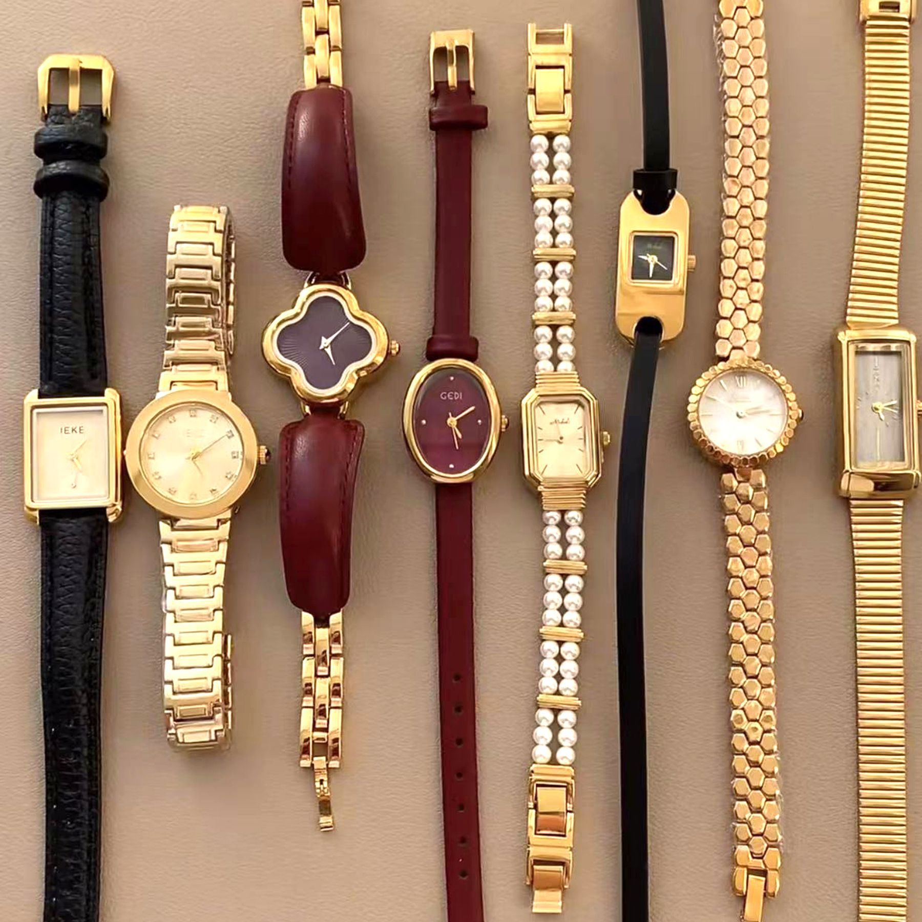 Goldie Fashion Trend Ankora Red Women's Watch Niche High-End Red Quartz Women's Watch Retro Simple Watch