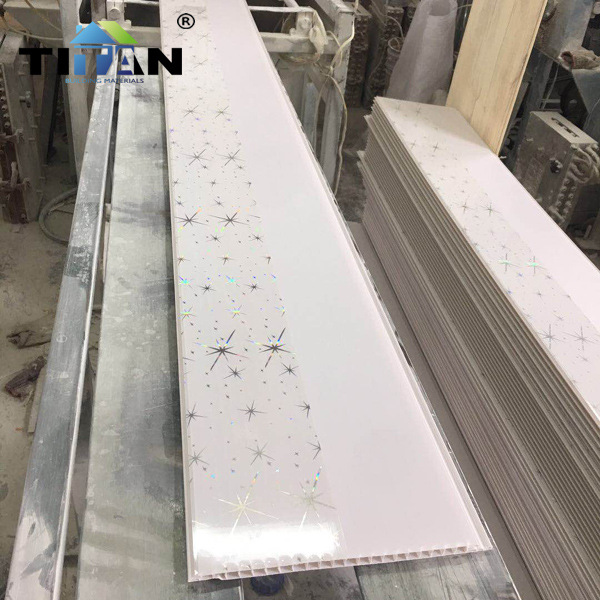 Decoración de interiores, baño, cocina, sala de estar, techo de plástico, techo integrado, aislamiento térmico, tipo de aislamiento térmico