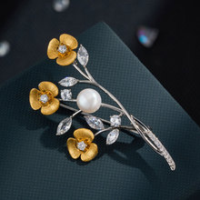 �r�Ѓ����pɫ�����z��������~�Ͻ�΢��ʯ��ˮ����߼���Ů�e�