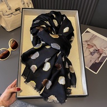 跨境欧美出口法国秋冬棉麻手感围巾缎纹烫金彩色波点丝巾保暖披肩