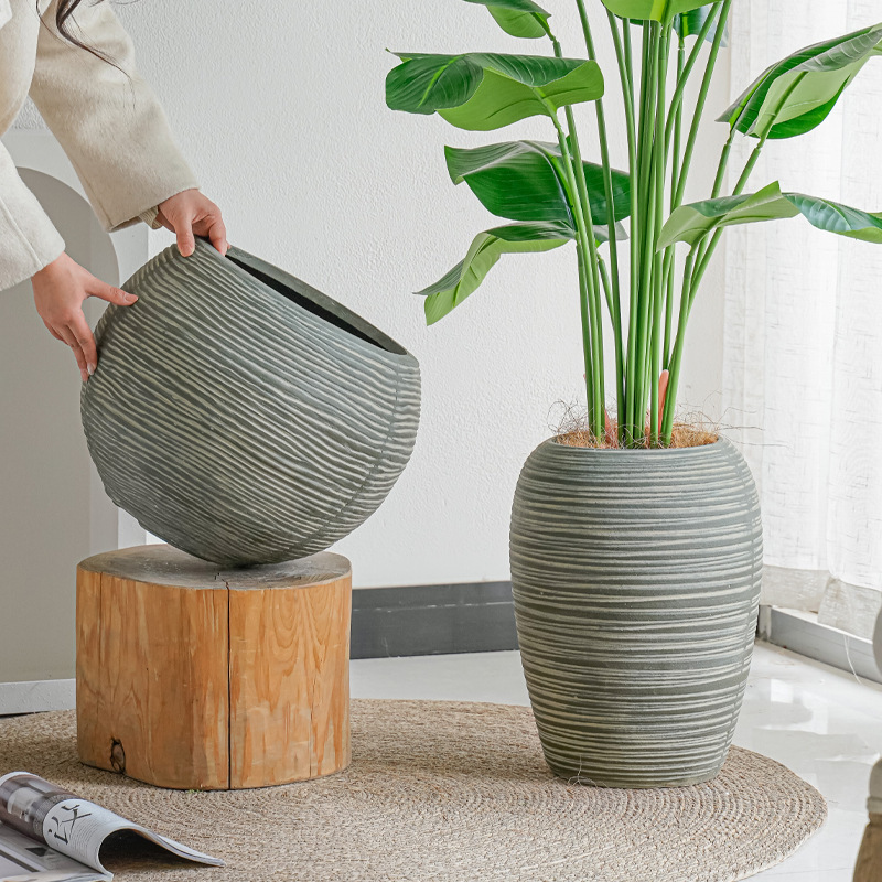 セメントの植木鉢のマグネシウムの泥は簡単です。|undefined