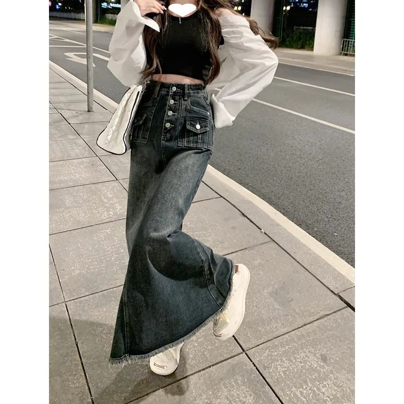 复古高腰牛仔半身裙女秋季新款设计感单排扣中长款显瘦毛边A字裙