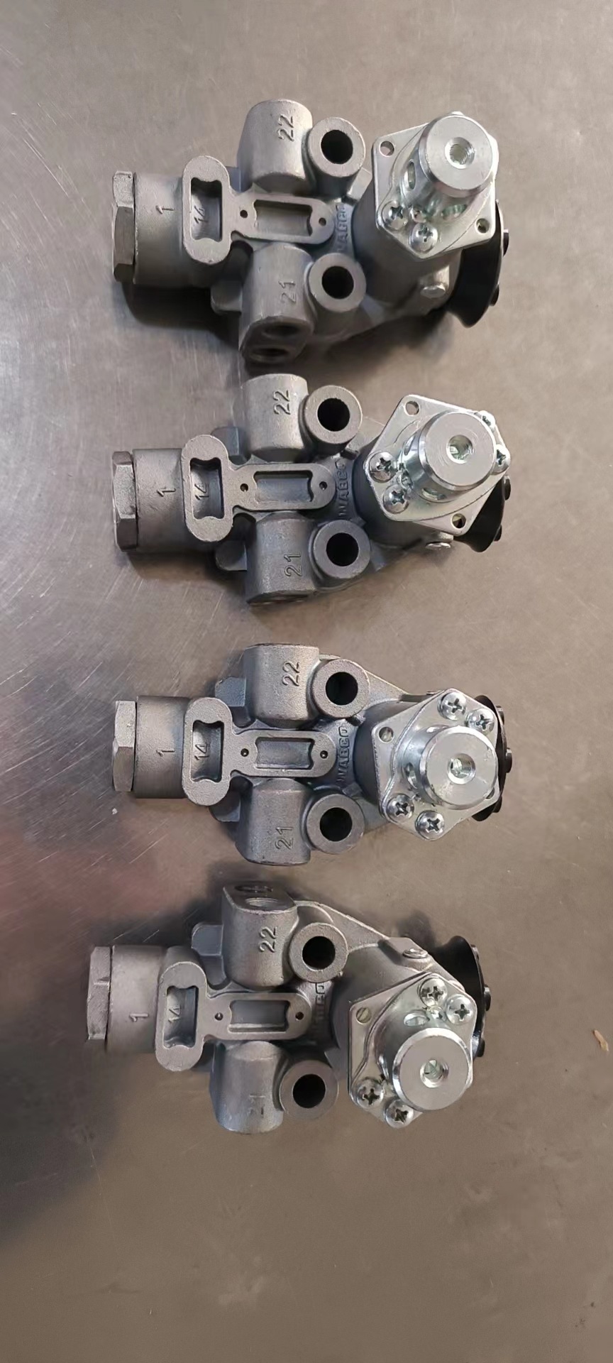 Válvula de altura 4640023300