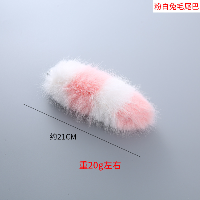 ペット用品の新型のぬいぐるみの羽の猫の棒は頭の昆虫の飛鳥に代わって伸縮棒の猫のおもちゃをかけることができます。