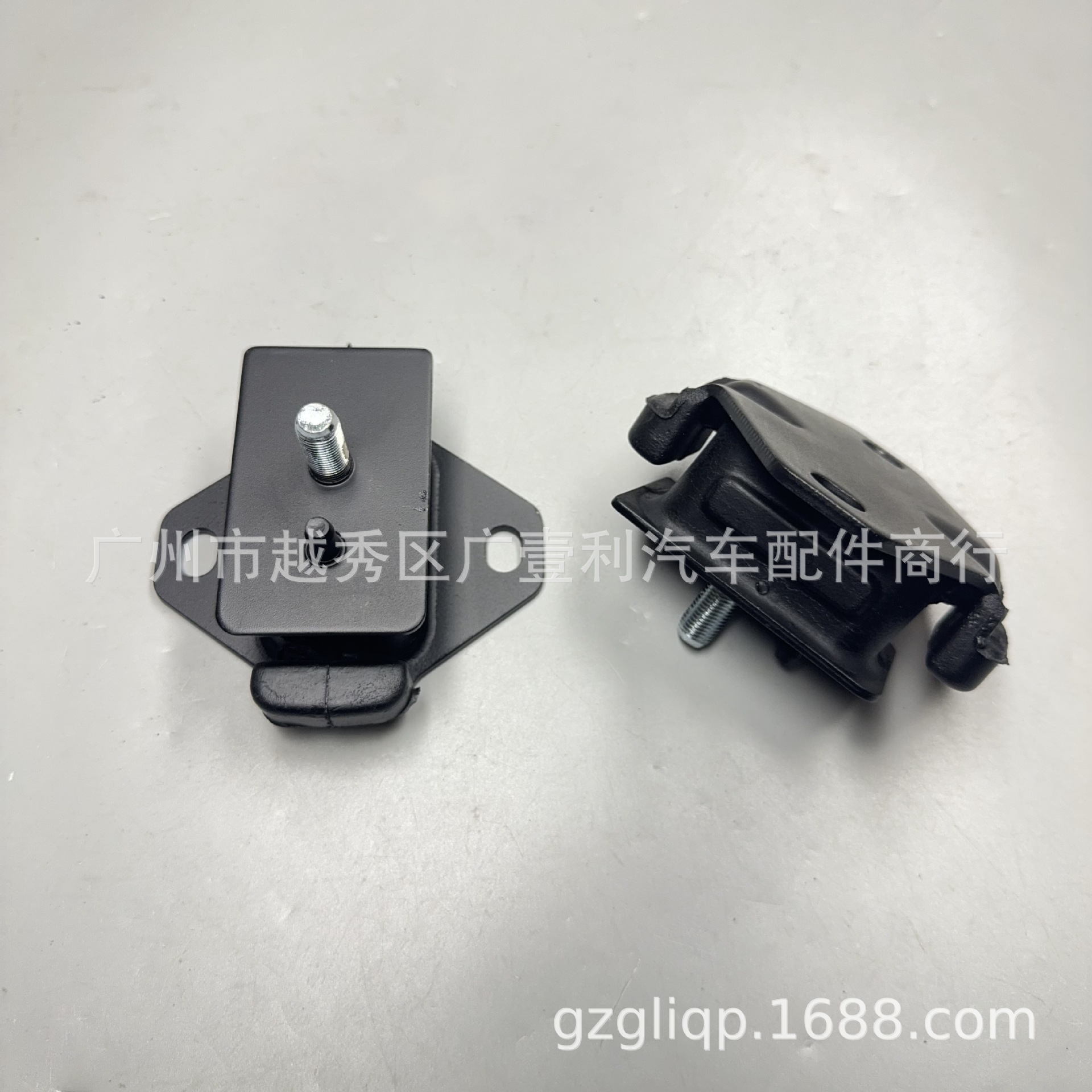 Applicable 12361-54121 12361-54120 12361-62130 HIACE 2L 3L Foot Adhesive