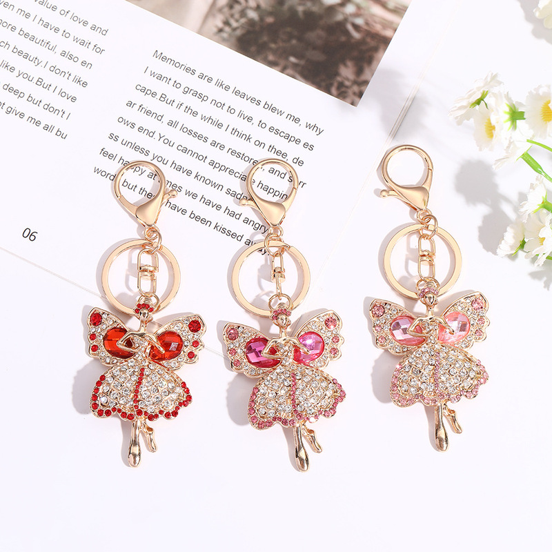 Creative Angel Keychain with Diamonds, Light Luxury Alloy Bag Pendant, Personalized Niche Design Car Keychain Pendant Creative Angel Keychain with Diamonds, Light Luxury Alloy Bag Pendant, Personalized Niche Design Car Keychain Pendant