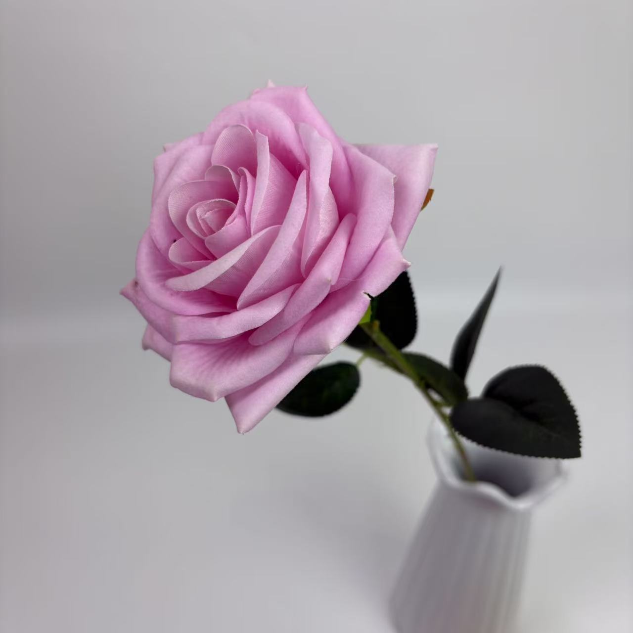 Simulación de una sola tela de terciopelo gran cuerno Mei en el hogar decoración de boda decoración de fotografía de San Valentín decoración de pared de flores
