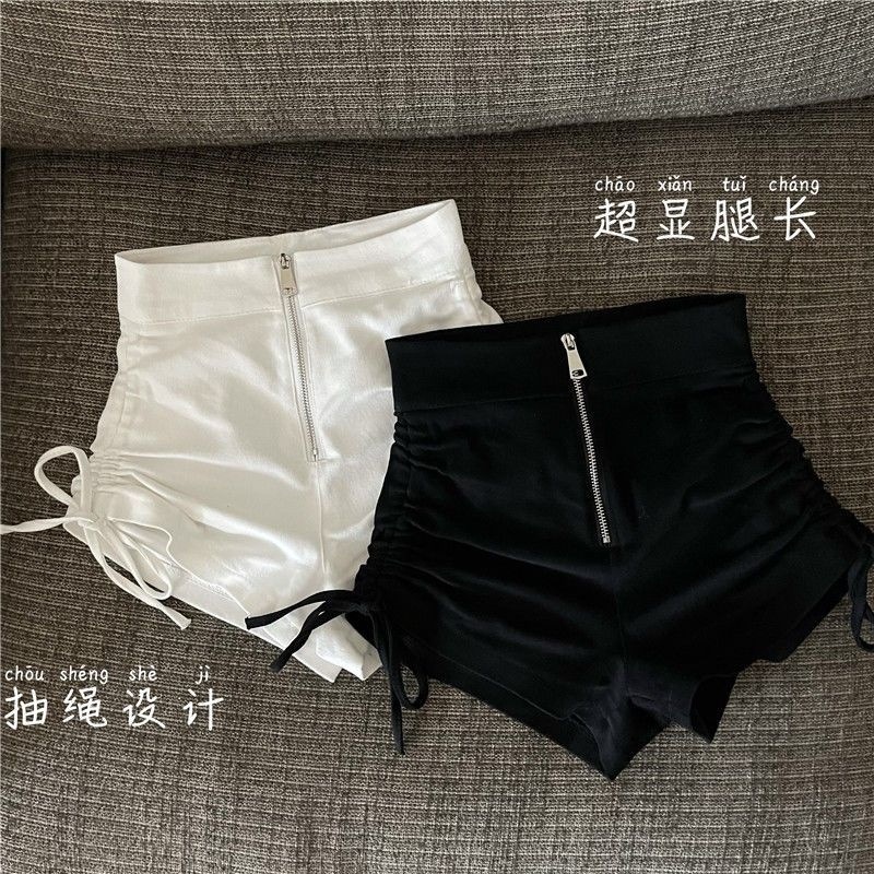 Design niche high waist slimming pleated drawstring shorts versatile solid color tight casual pants women's shorts hot girls trendy