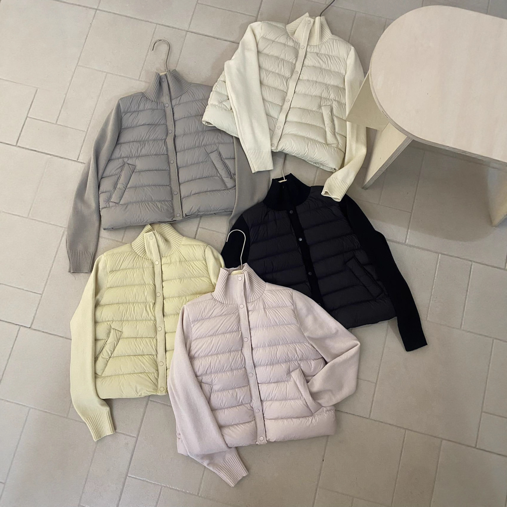 出口针织立领拼接羽绒服女秋冬2025年新款韩版时尚保暖短款轻薄外