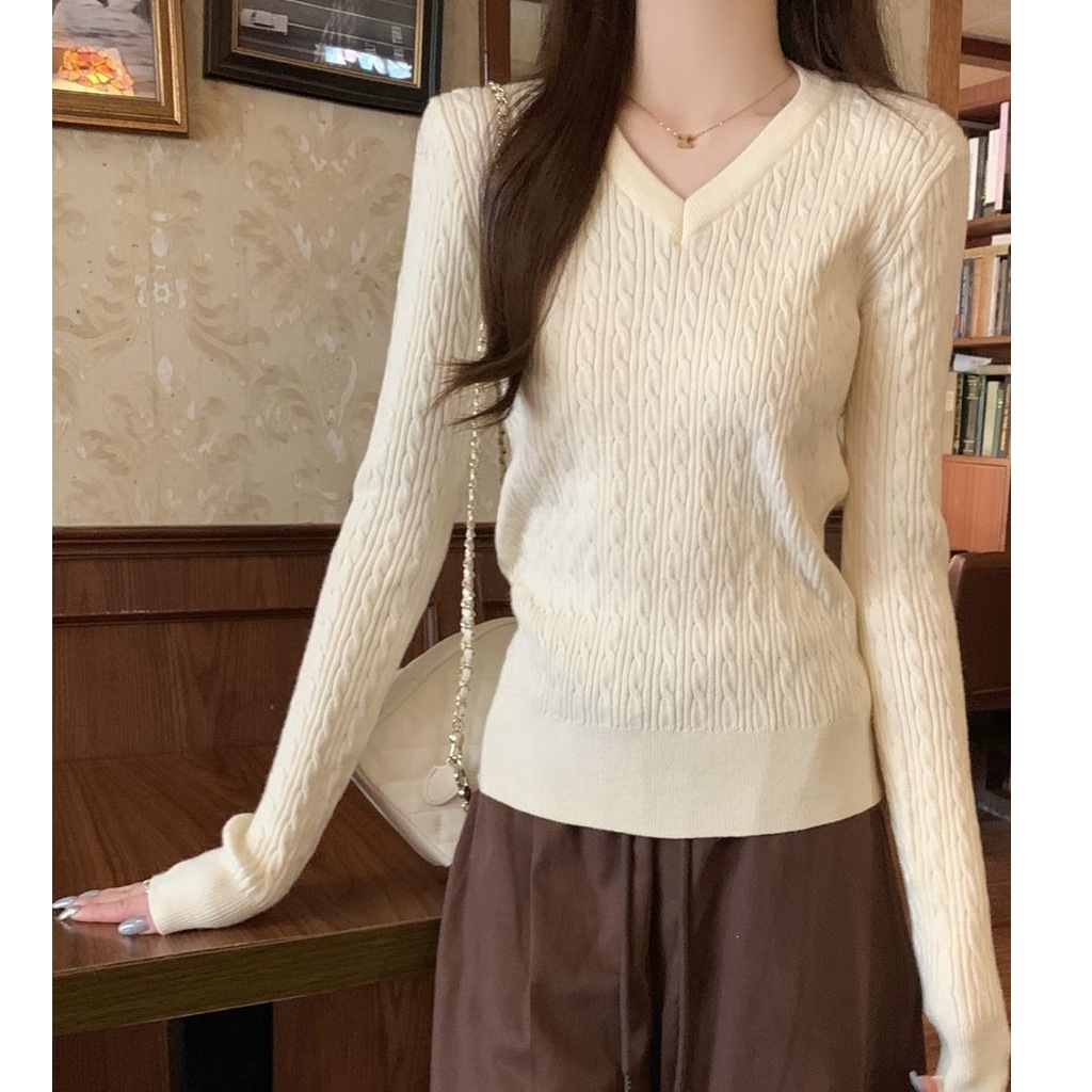 ZM829 Korean Style Cable Knit V-Neck Knit Top for Women, Autumn and Winter, Gentle and Relaxed Base Layer Top, Soft and Slim Fit, Long Sleeve Inner Layer