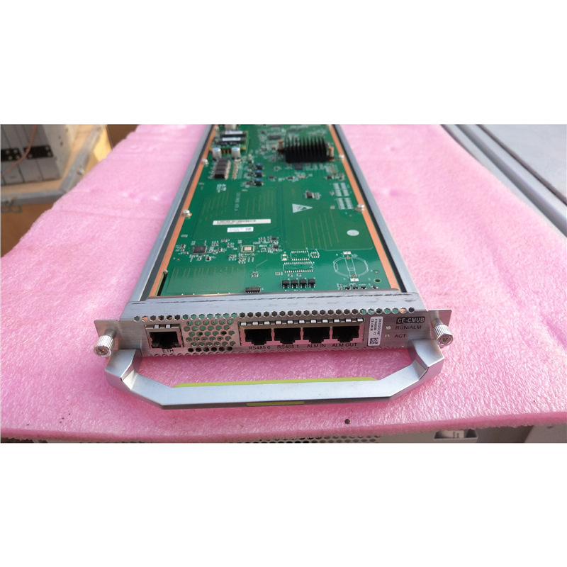 全新CloudEngine CE12816交换机，CE-CMUB集中监控板