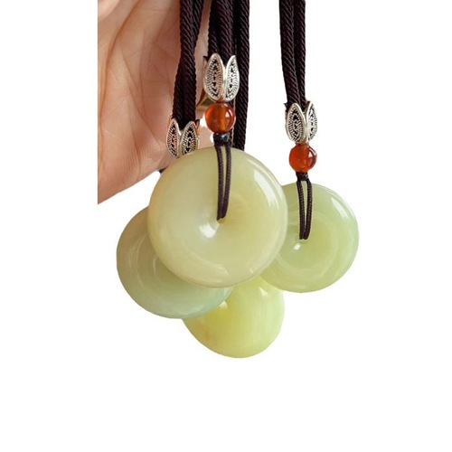 Natural jade peace buckle Hetian jade button pendant Xiuyan tremolite yellow and white old jade peace buckle pendant wholesale