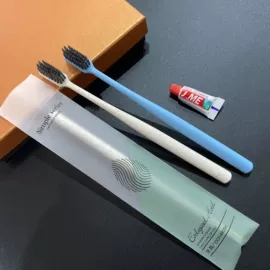 一次性牙刷;一次性洗沐漱;一次性梳子