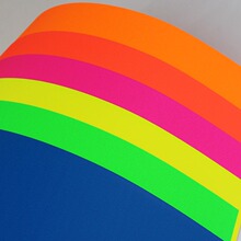 �F؛��ɫ �ɹ⿨�� A4�ֹ������ɹ�ɫ�Ӻ�250g����ģ�͏V���׃��@