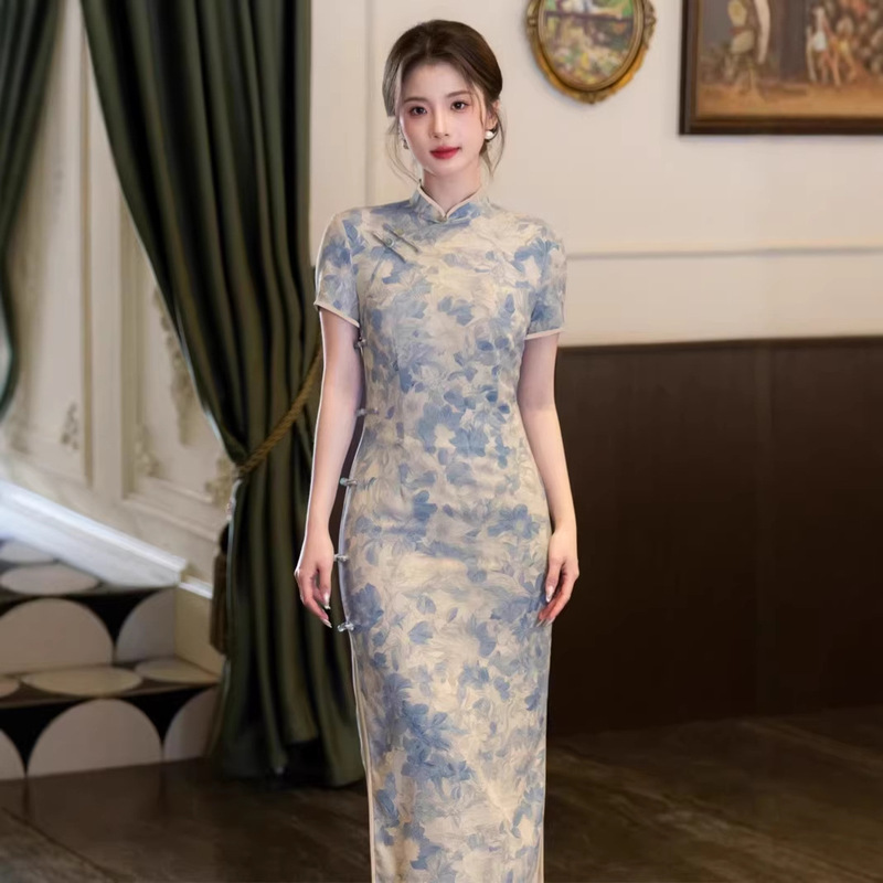 2026 Spring/Summer New Style Qipao New Chinese Style Ink Painting Qipao Tencel Short Sleeve Waist-Cinching Long Qipao in Stock