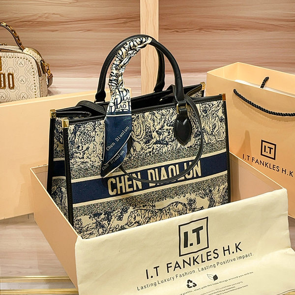 Túi tote nữ thêu họa tiết thời trang, sức chứa lớn, phong cách công sở — Màu xanh lam, Màu xám