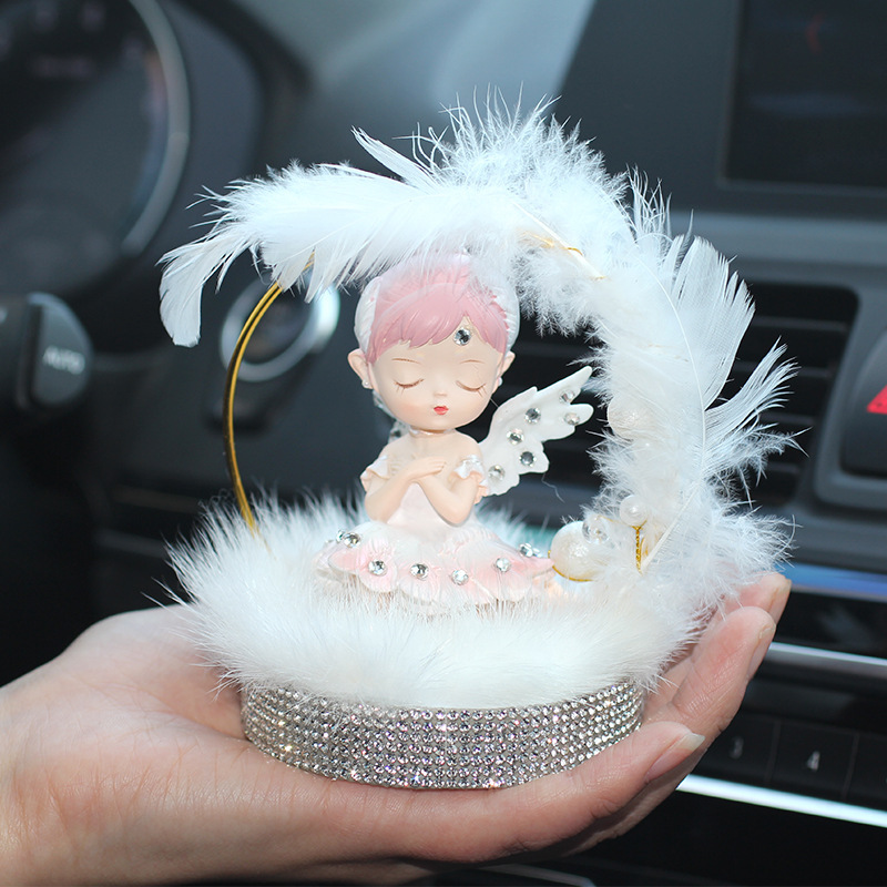 Adornos de coche regalos de mano de resina plumas ballet niña Bella lindo escritorio regalo de cumpleaños accesorios de coche