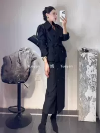 女式衬衫;连衣裙;女式马甲
