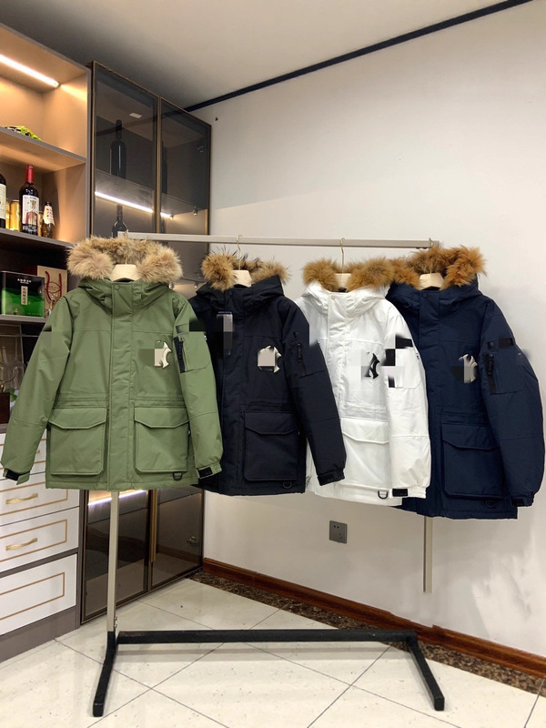 现货高版本明星同款MLB大毛领情侣款羽绒服9902 批发价格私信|undefined
