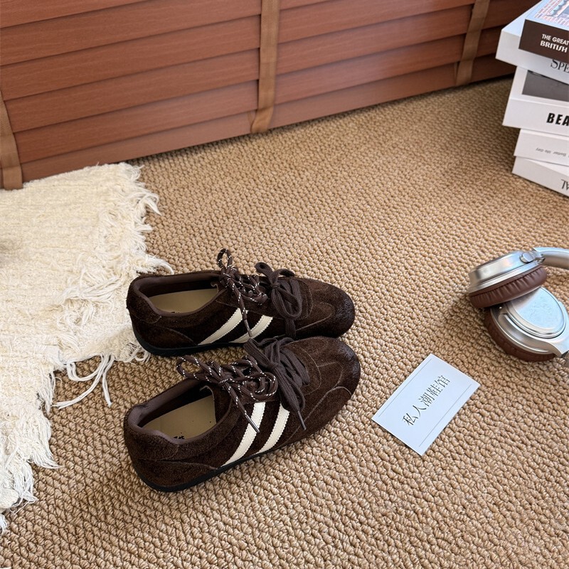 老板娘推荐！红色擦色德训鞋女2025新款秋季百搭平底休闲阿甘鞋女|undefined