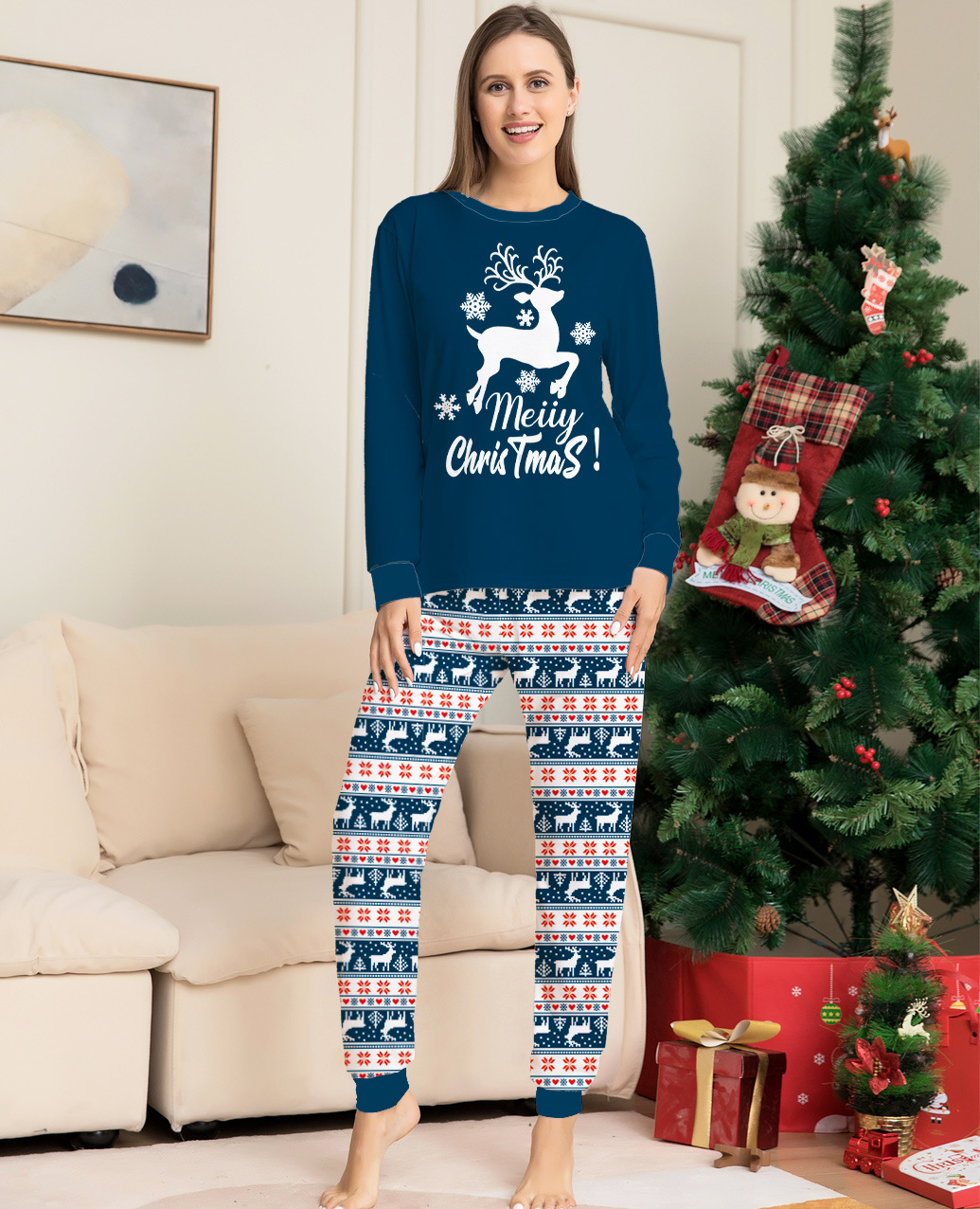 Christmas Fashion Deer Home Pajamas display picture 5