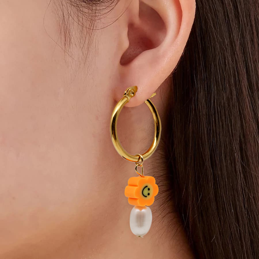 Flower Fashion Freshwater Pearl Soft Clay No Inlaid Earrings display picture 1