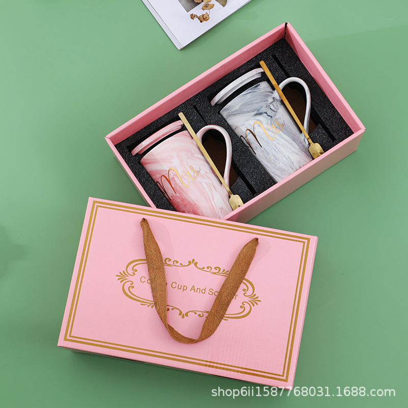 Creative Couple Ceramic Cup Gift Box suit Practical Wedding Bridesmaid Return Gift Cup Birthday Birthday Gift for Men and Women
