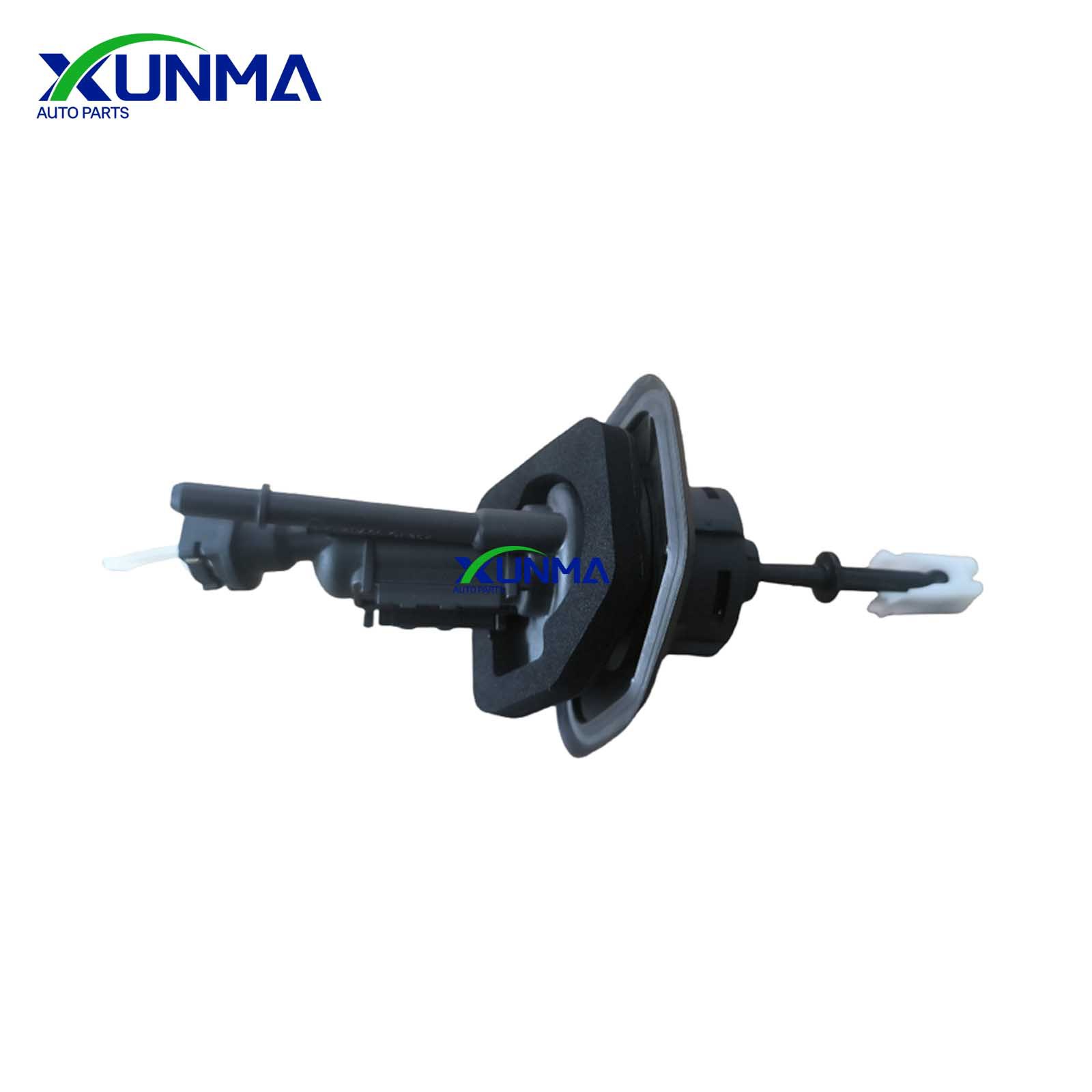 1330266 1476806 1863548 3M517A543Af Suitable for Ford Fox Clutch Master Cylinder